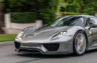 这款保时捷918 Spyder是一款887马力的混合动力野兽