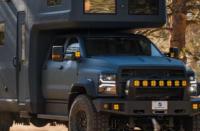 EarthRoamer将Chevy Silverado打造为价值100万美元的无人区游艇